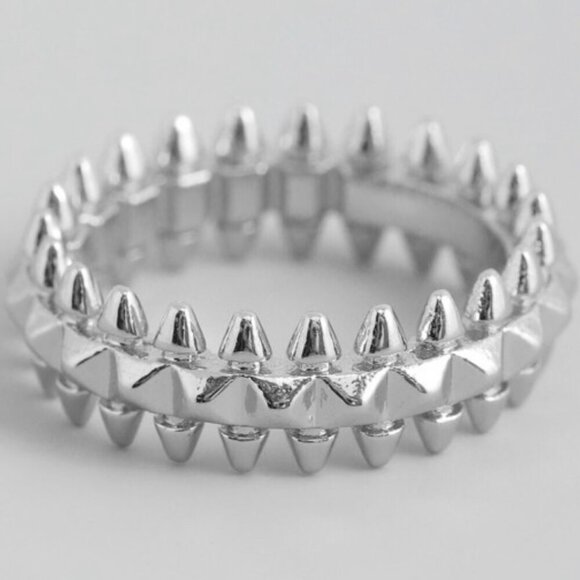 ROXI SILVER SPIKED RING - Picture 1 of 1